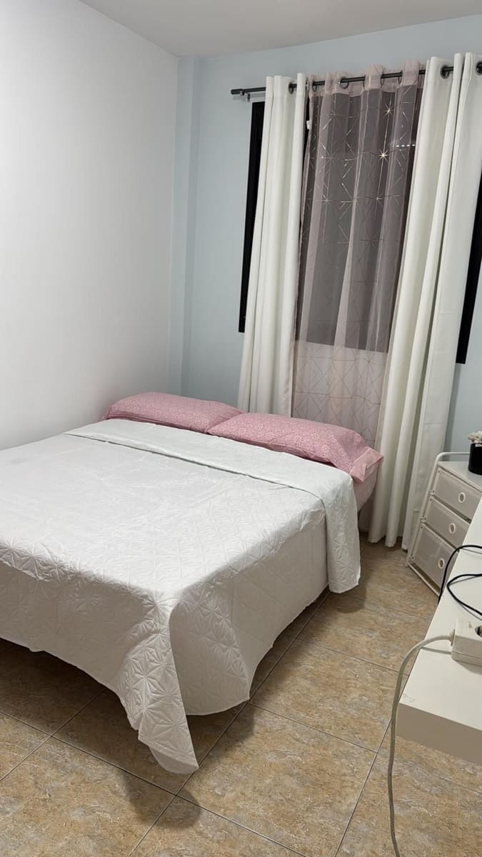 2 Zimmer Apartment zu vermieten in Buzanada - 500 € (Ref: 8912604)