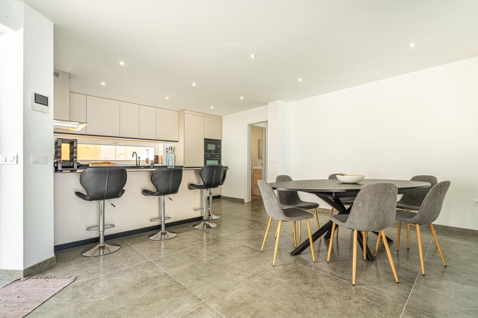 Chalet de 3 habitaciones en Guía de Isora en venta con piscina garaje - 998.000 € (Ref: 9004886)