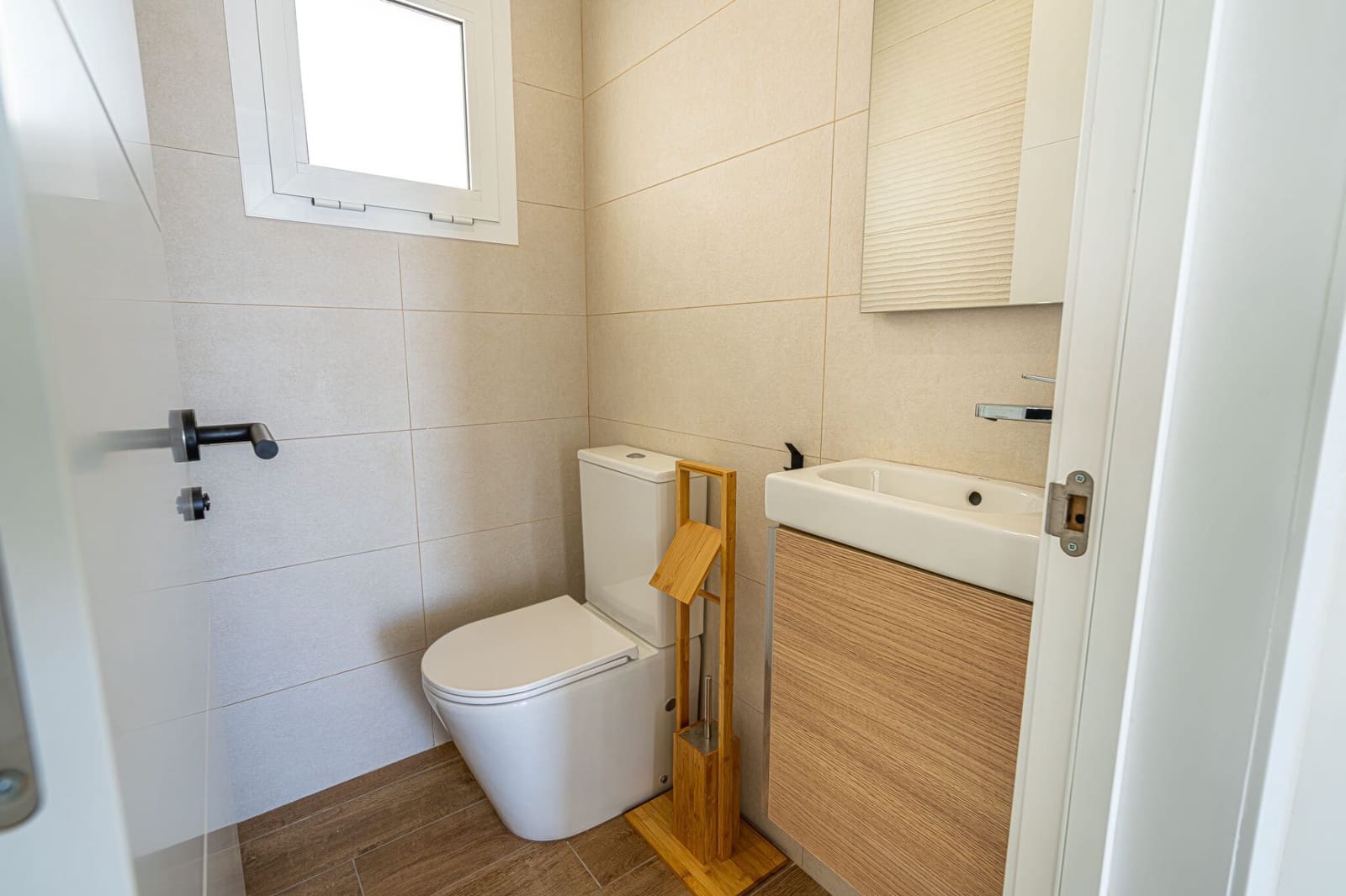 Chalet de 3 habitaciones en Guía de Isora en venta con piscina garaje - 998.000 € (Ref: 9004886)