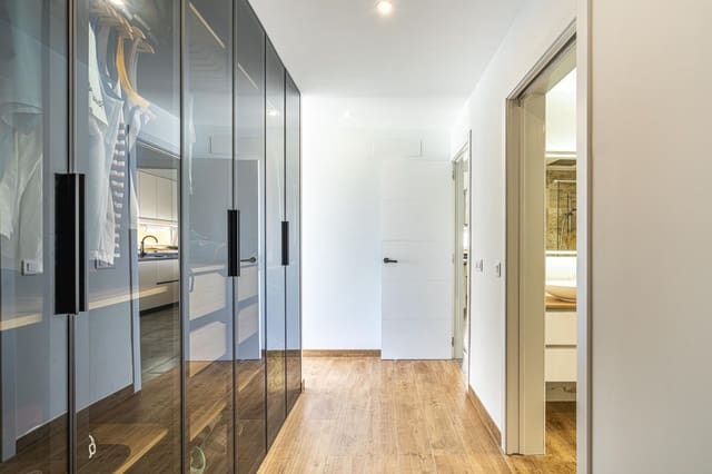 Chalet de 3 habitaciones en Guía de Isora en venta con piscina garaje - 998.000 € (Ref: 9004886)