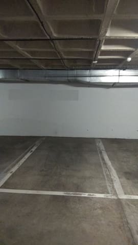 Garage for rent in Los Cristianos, Arona - € 100 (Ref: 9050730)