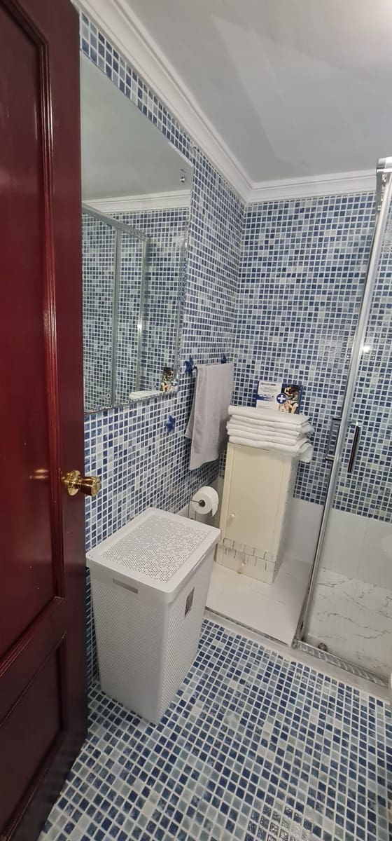 3 soveværelse Lejlighed til leje i Los Cristianos med swimmingpool - € 1.700 (Ref: 9064954)