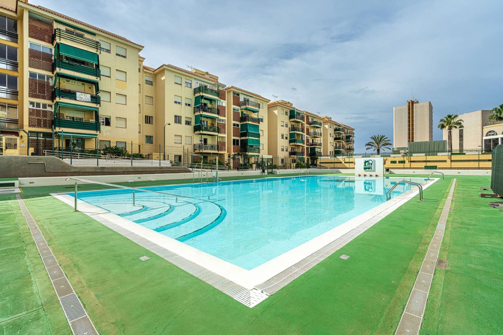 3 soveværelse Lejlighed til leje i Los Cristianos med swimmingpool - € 1.700 (Ref: 9064954)