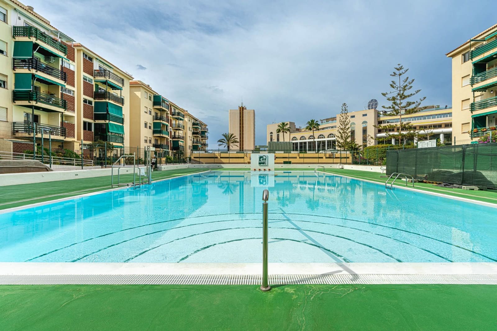 3 soveværelse Lejlighed til leje i Los Cristianos med swimmingpool - € 1.700 (Ref: 9064954)