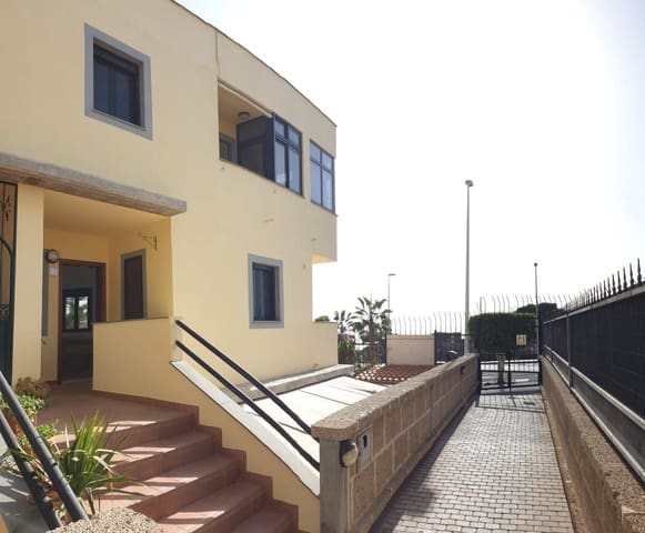 2 soverom Hus til salgs i Casco Urbano, Adeje med garasje - € 370 000 (Ref: 9159267)