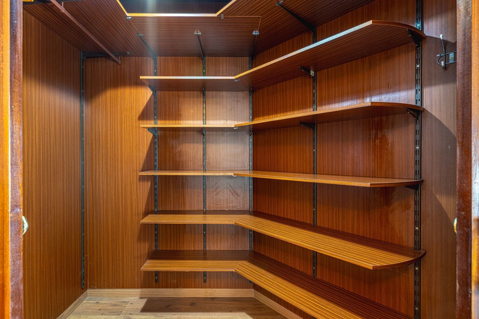 2 soveværelse Byhus til salg i Adeje med garage - € 355.000 (Ref: 9159267)