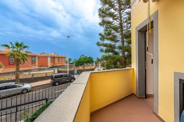 2 sypialnia Dom na sprzedaż w Casco Urbano, Adeje z garażem - 355 000 € (Ref: 9159267)