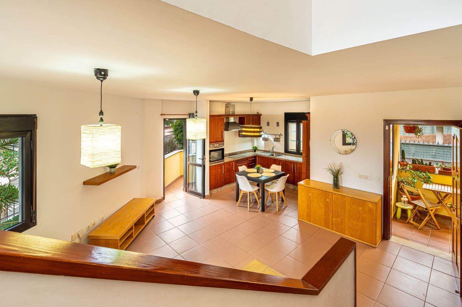 2 slaapkamer Halfvrijstaande villa te koop in Adeje met garage - € 355.000 (Ref: 9232286)