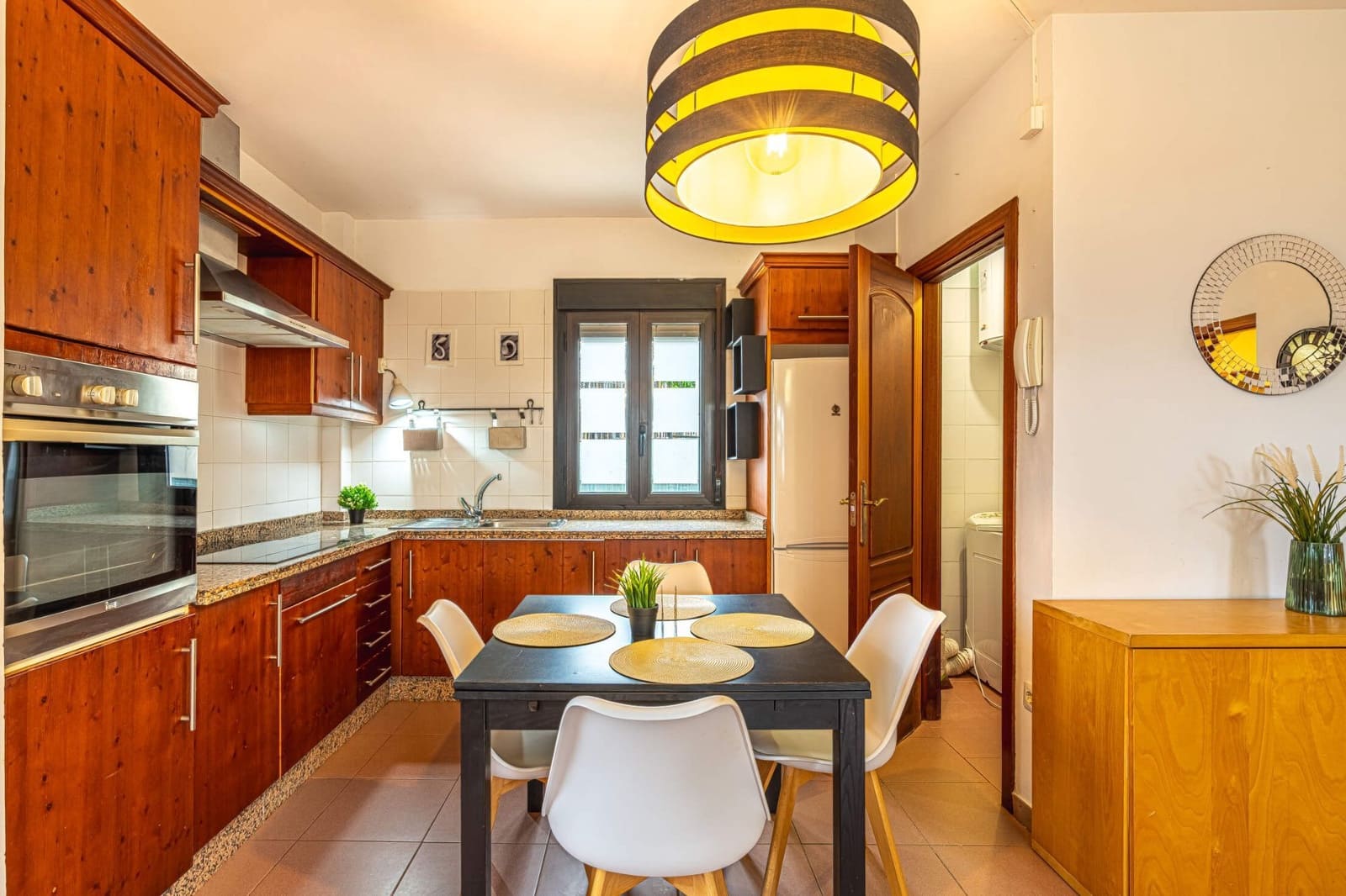 2 slaapkamer Halfvrijstaande villa te koop in Adeje met garage - € 355.000 (Ref: 9232286)