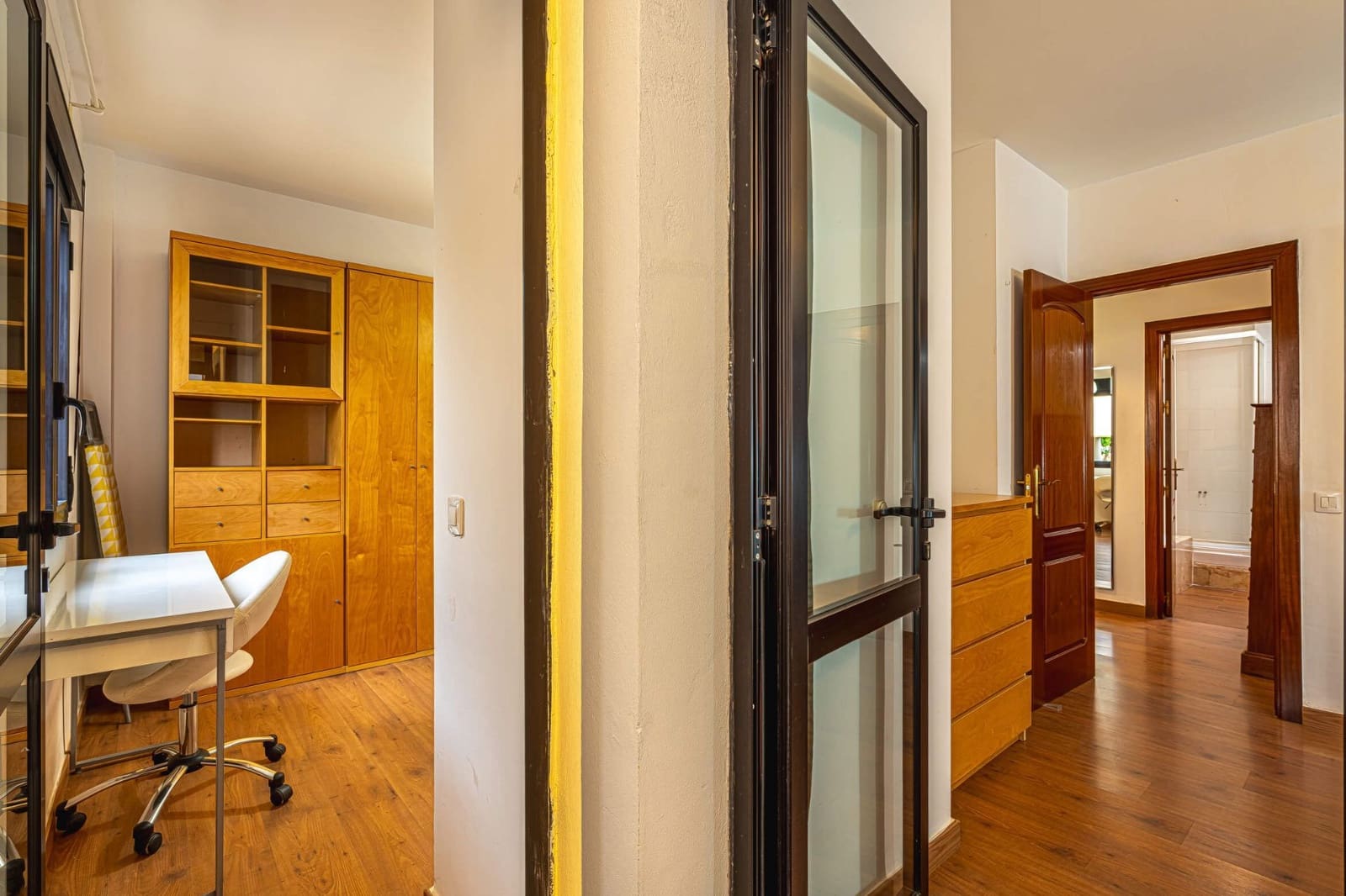 2 slaapkamer Halfvrijstaande villa te koop in Adeje met garage - € 355.000 (Ref: 9232286)