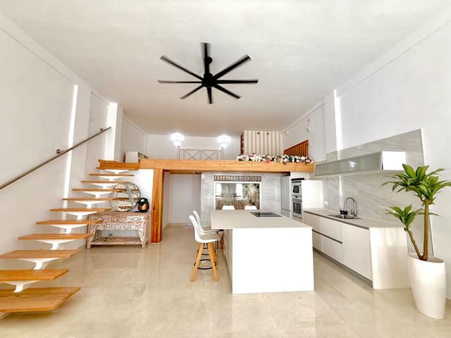 1 soverom Leilighet til leie i Alcala, Guía de Isora - € 880 (Ref: 9300495)