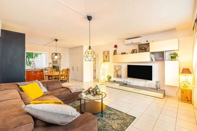 4 soverom Villa til salgs i Chayofa, Arona med svømmebasseng - € 850 000 (Ref: 9303068)