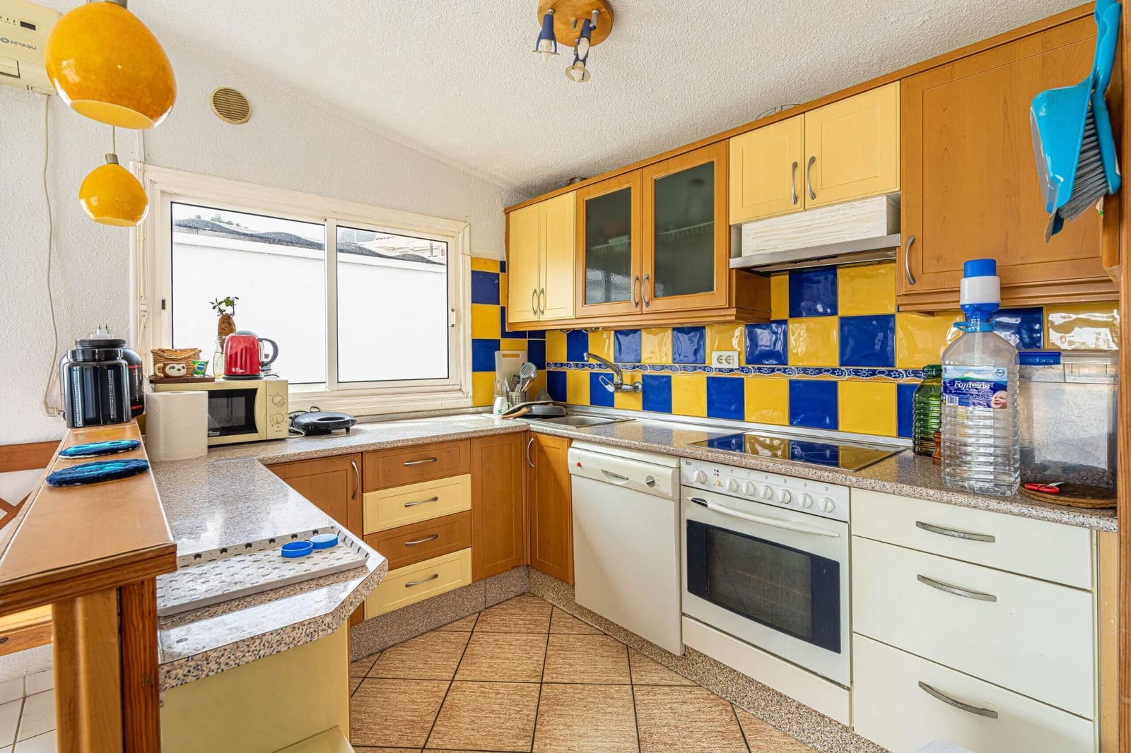 4 bedroom Villa for sale in Chayofa with pool - € 700,000 (Ref: 9303068)