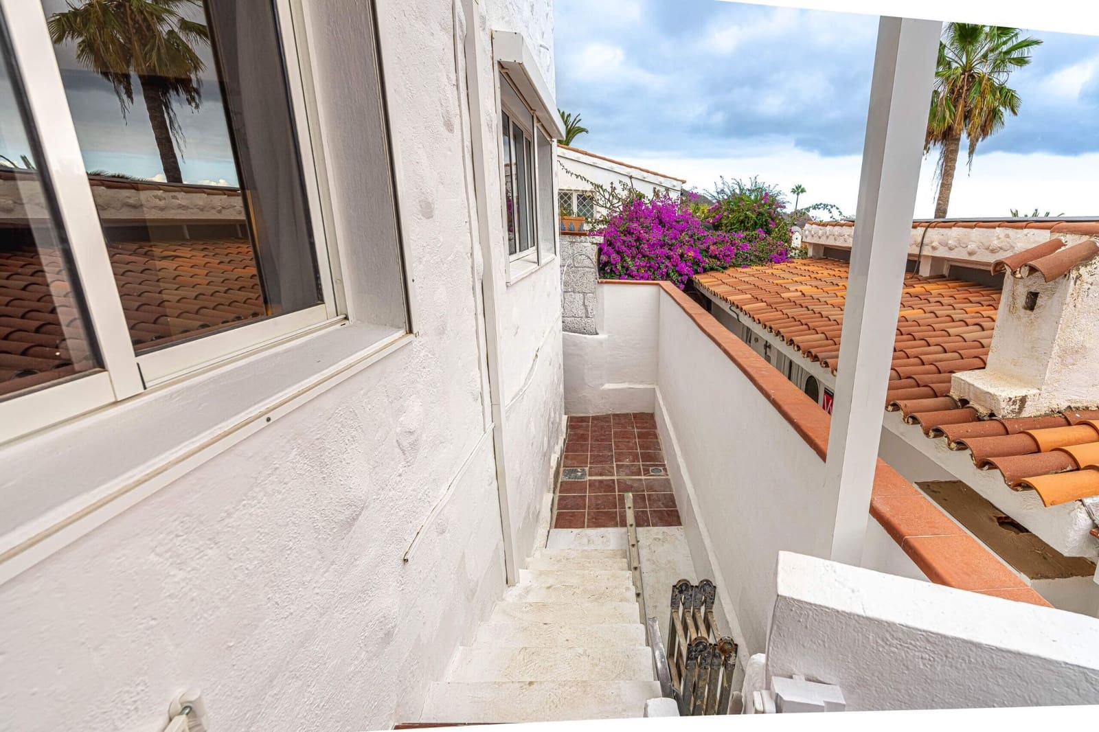 4 bedroom Villa for sale in Chayofa with pool - € 700,000 (Ref: 9303068)