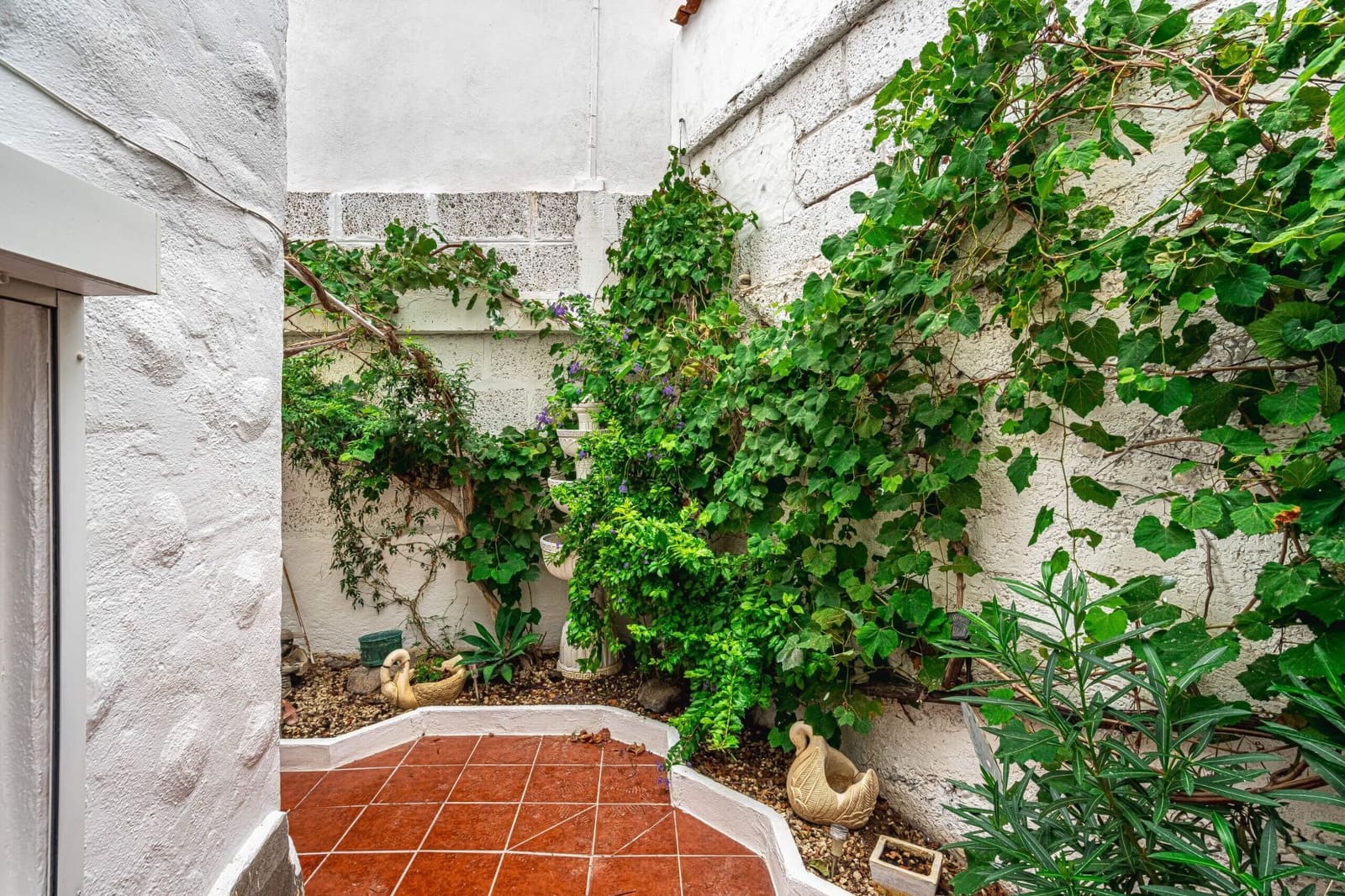 4 bedroom Villa for sale in Chayofa with pool - € 700,000 (Ref: 9303068)