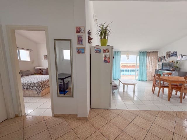 4 soveværelse Villa til salg i Chayofa, Arona med swimmingpool - € 700.000 (Ref: 9303068)