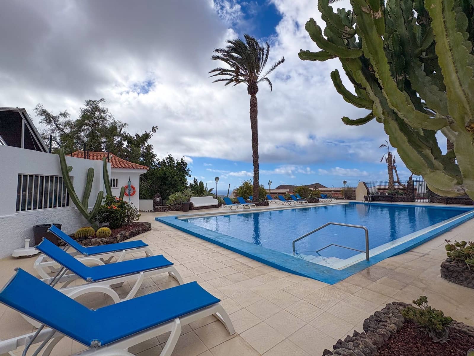 4 bedroom Villa for sale in Chayofa with pool - € 700,000 (Ref: 9303068)