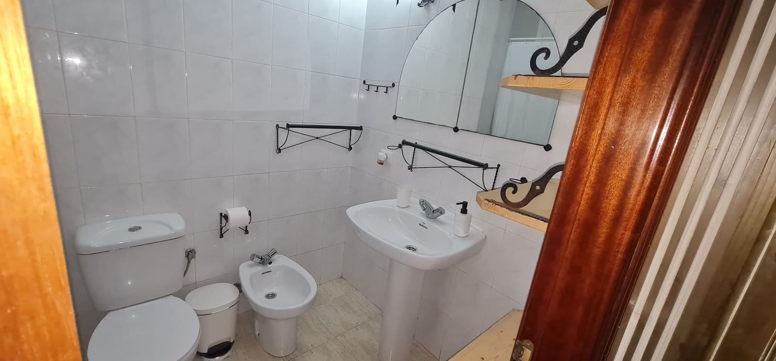 1 makuuhuone Asunto vuokrattavana paikassa Adeje mukana uima-altaan 
autotalli - 1 300 € (Ref: 9340698)