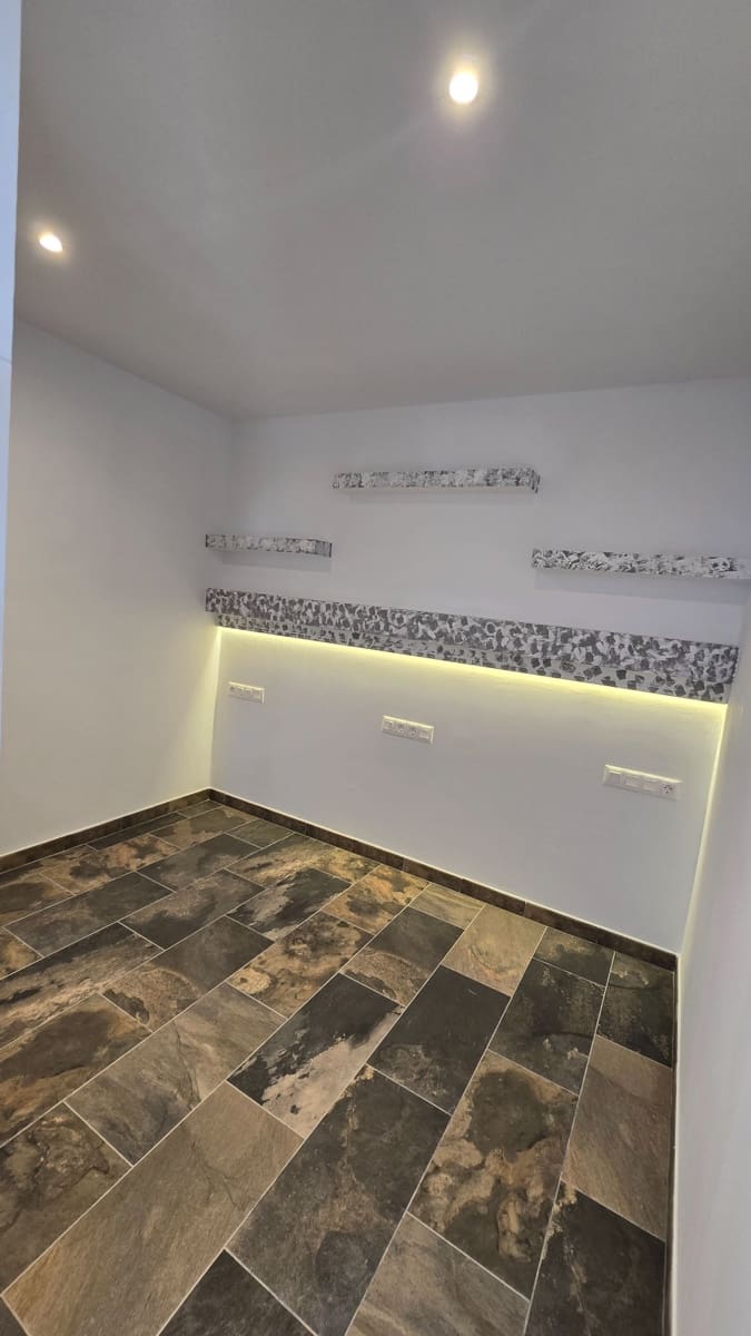 1 bedroom Flat for rent in Arona - € 880 (Ref: 9353178)