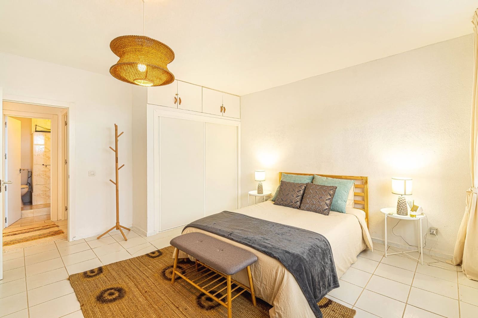 2 sypialnia Willa do wynajęcia w Chayofa z basenem - 1 650 € (Ref: 9426898)