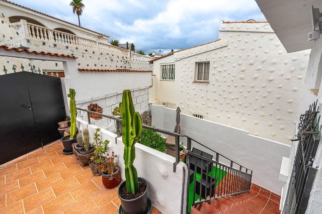 2 camera da letto Villa da affittare in Chayofa, Arona con piscina - 1.650 € (Rif: 9426898)