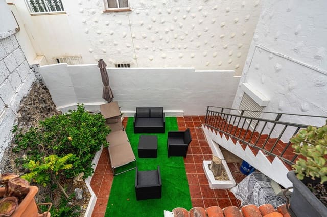 2 camera da letto Villa da affittare in Chayofa, Arona con piscina - 1.650 € (Rif: 9426898)