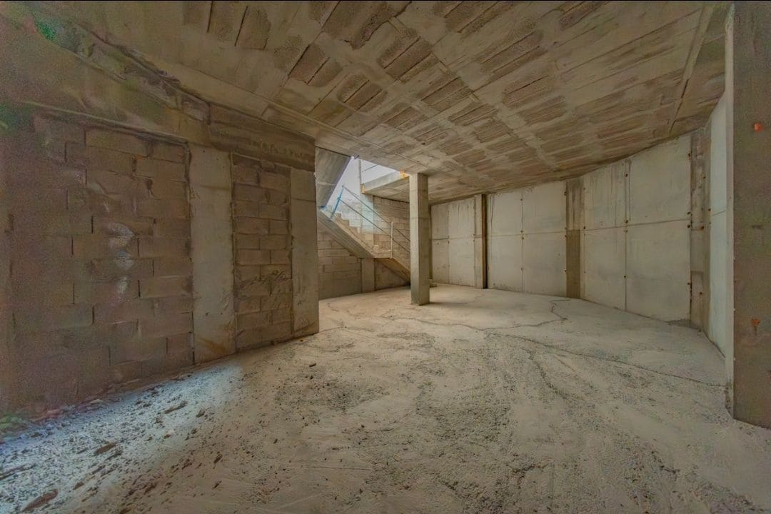 Commercial for sale in San Isidro de Abona - € 315,000 (Ref: 9426899)