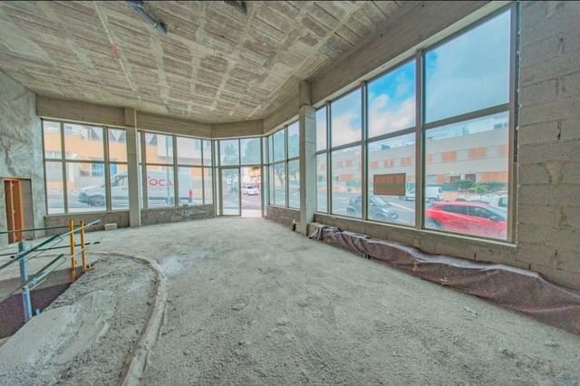 Erhverv til salg i San Isidro de Abona, Granadilla de Abona - € 315.000 (Ref: 9426899)