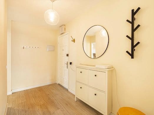 2 soveværelse Lejlighed til leje i Los Cristianos - € 1.980 (Ref: 9433065)