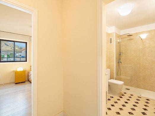 2 soveværelse Lejlighed til leje i Los Cristianos - € 1.980 (Ref: 9433065)