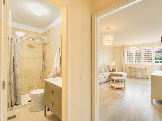 2 soveværelse Lejlighed til leje i Los Cristianos - € 1.980 (Ref: 9433065)