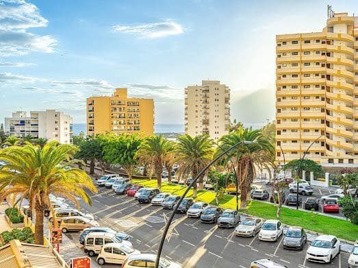 2 soveværelse Lejlighed til leje i Los Cristianos - € 1.980 (Ref: 9433065)