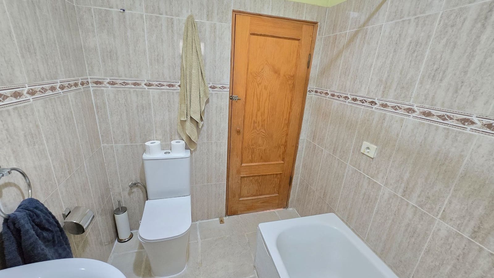 4 sovrum Villa till salu i Guia de Isora med garage - 449 000 € (Ref: 9570635)