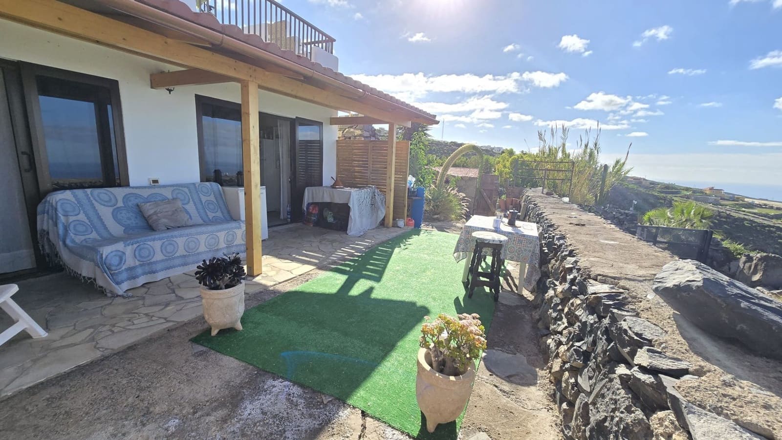 4 soveværelse Villa til salg i Guia de Isora med garage - € 398.000 (Ref: 9570635)