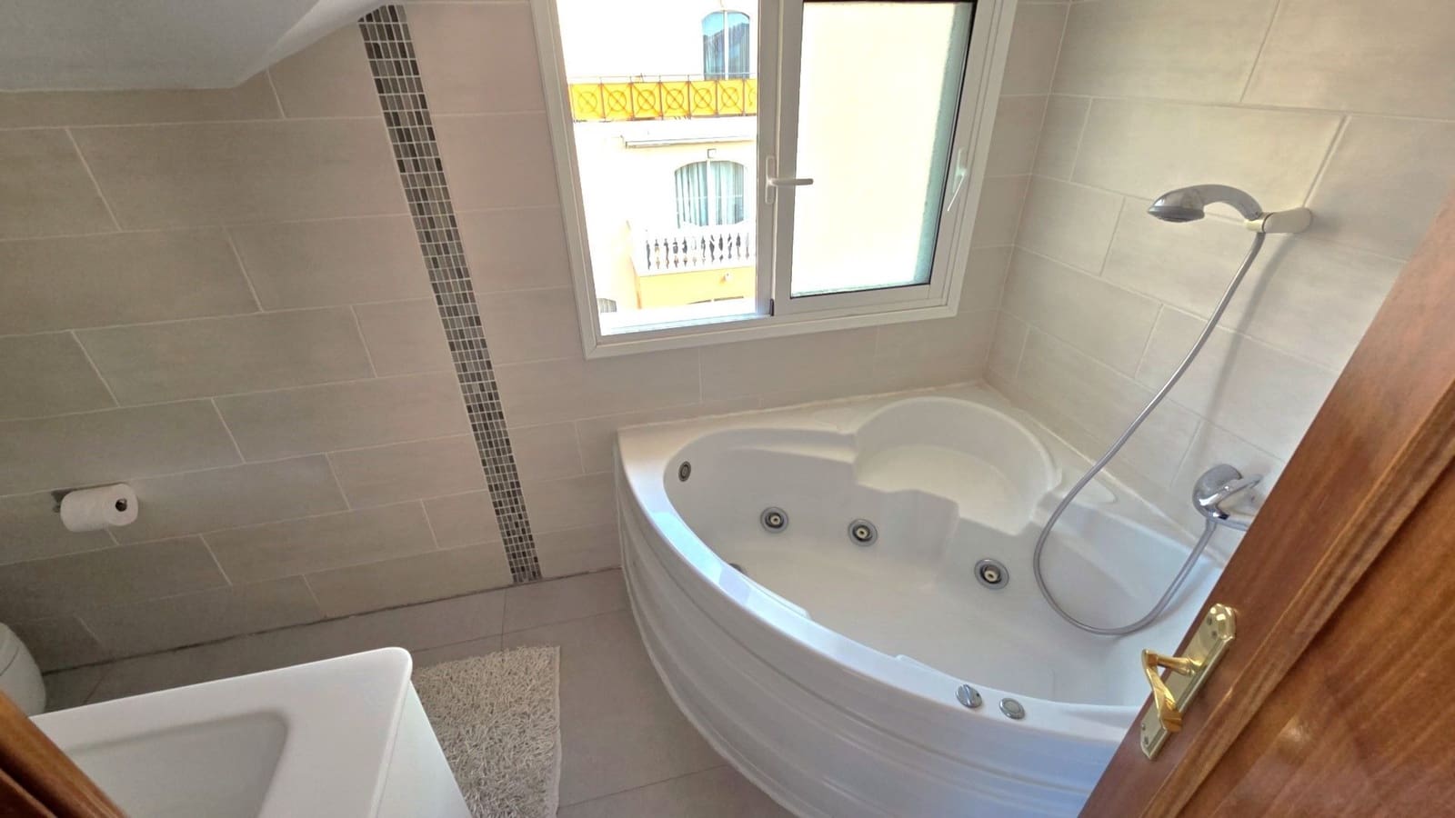 2 sovrum Takvåning till salu i Los Cristianos - 390 000 € (Ref: 9585406)