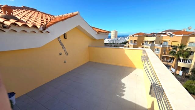2 sovrum Takvåning till salu i Los Cristianos, Arona - 390 000 € (Ref: 9585406)