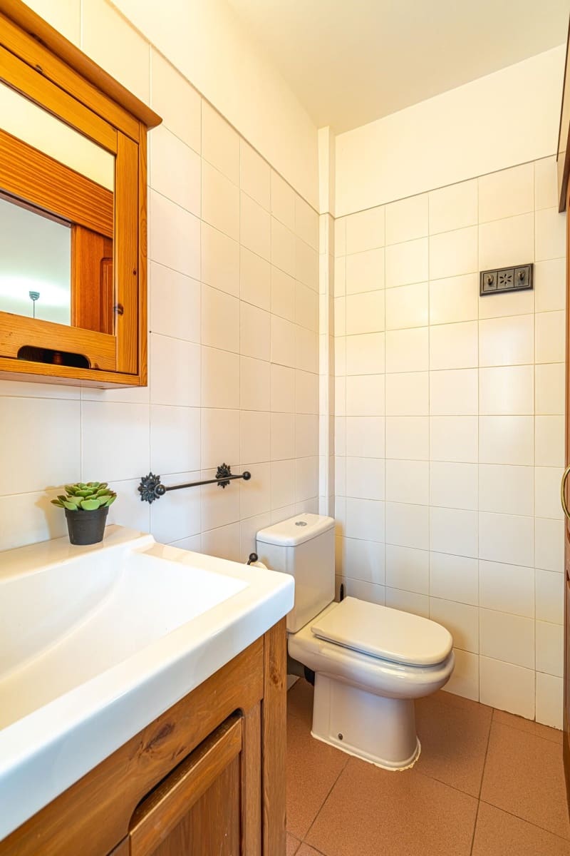 2 bedroom Semi-detached Villa for rent in Adeje with garage - € 1,400 (Ref: 9594668)