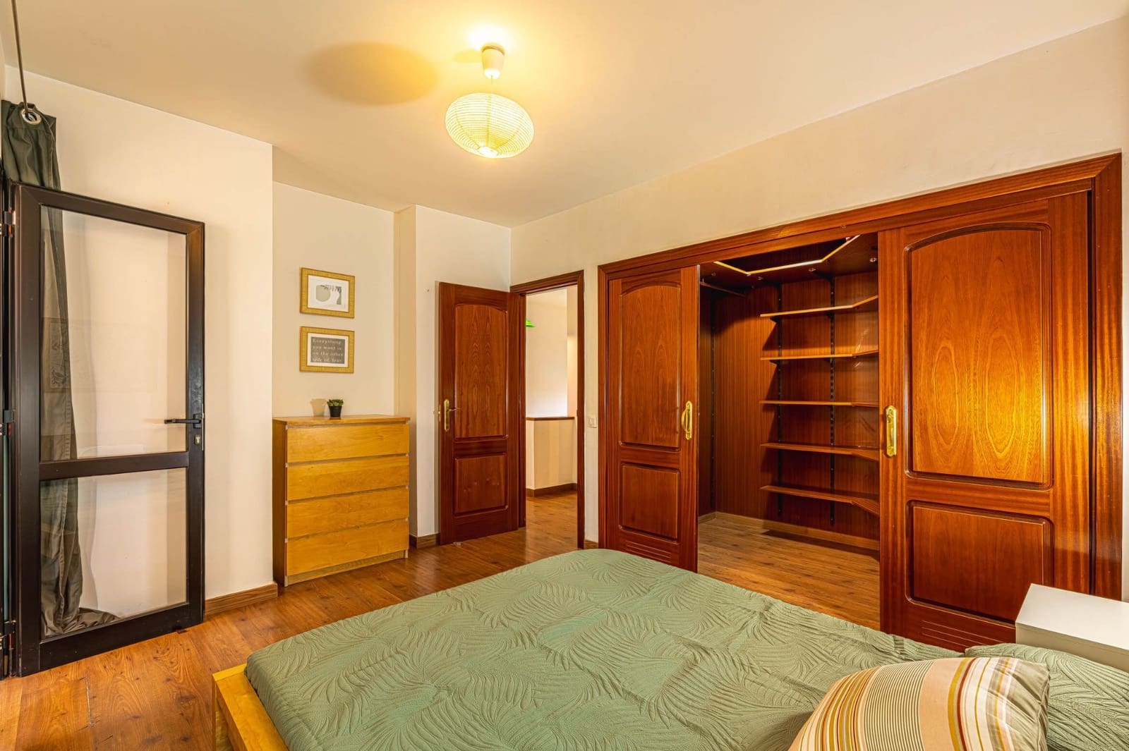 2 bedroom Semi-detached Villa for rent in Adeje with garage - € 1,400 (Ref: 9594668)