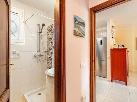 2 makuuhuone Asunto vuokrattavana paikassa Los Cristianos mukana uima-altaan - 1 660 € (Ref: 9625340)