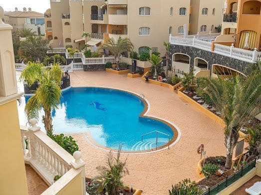 2 Zimmer Wohnung zu vermieten in Los Cristianos, Arona mit Pool - 1.590 € (Ref: 9625340)