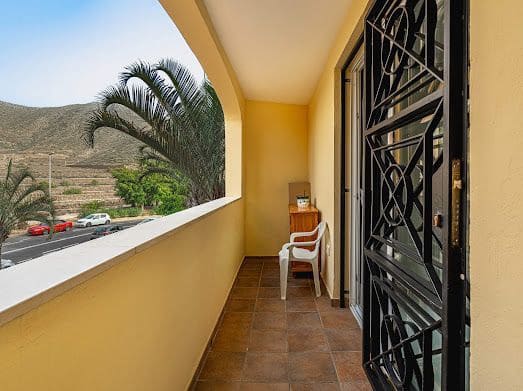 2 makuuhuone Asunto vuokrattavana paikassa Los Cristianos mukana uima-altaan - 1 660 € (Ref: 9625340)