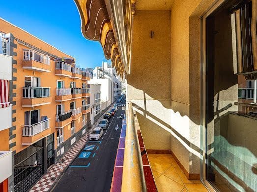 2 camera da letto Appartamento da affittare in Puerto Santiago - 1.200 € (Rif: 9636456)