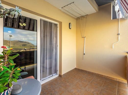 Piso de 2 habitaciones en Buzanada en alquiler con garaje - 1.100 € (Ref: 9636457)