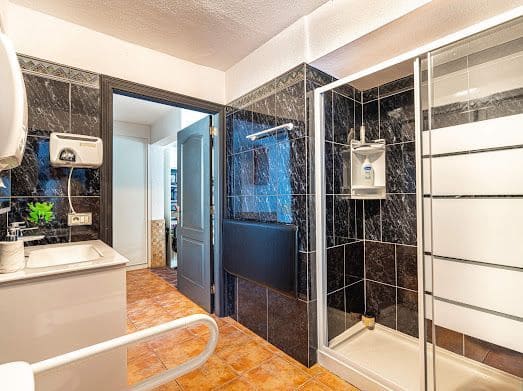 2 soveværelse Bungalow til salg i Arona med swimmingpool - € 580.000 (Ref: 9683391)