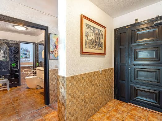 2 soveværelse Bungalow til salg i Playa de las Americas, Arona med swimmingpool - € 580.000 (Ref: 9683391)