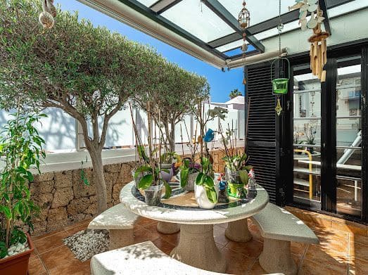 2 soveværelse Bungalow til salg i Arona med swimmingpool - € 580.000 (Ref: 9683391)