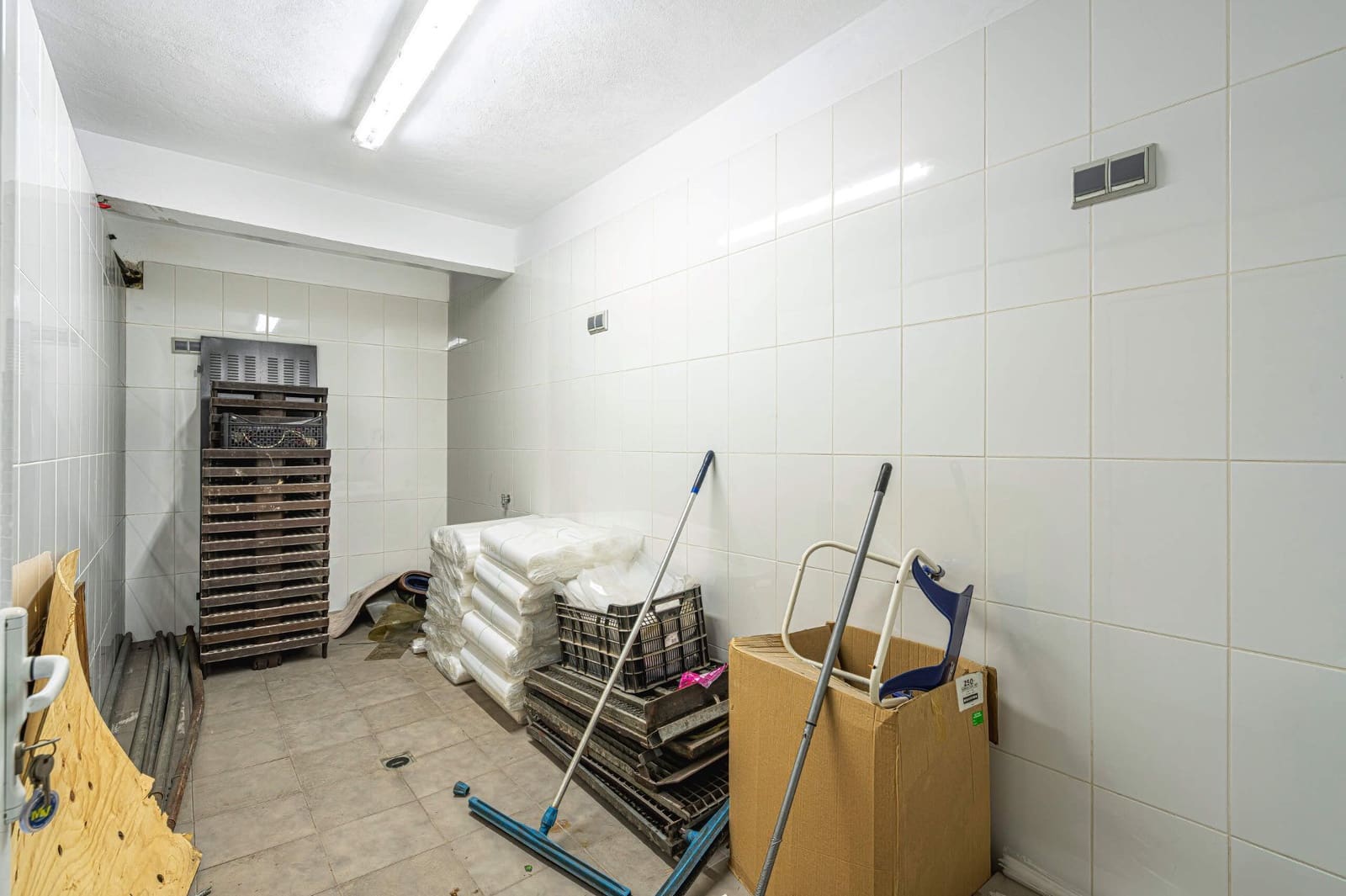 Kommersiell til leie i Costa Adeje - € 4 500 (Ref: 9686017)