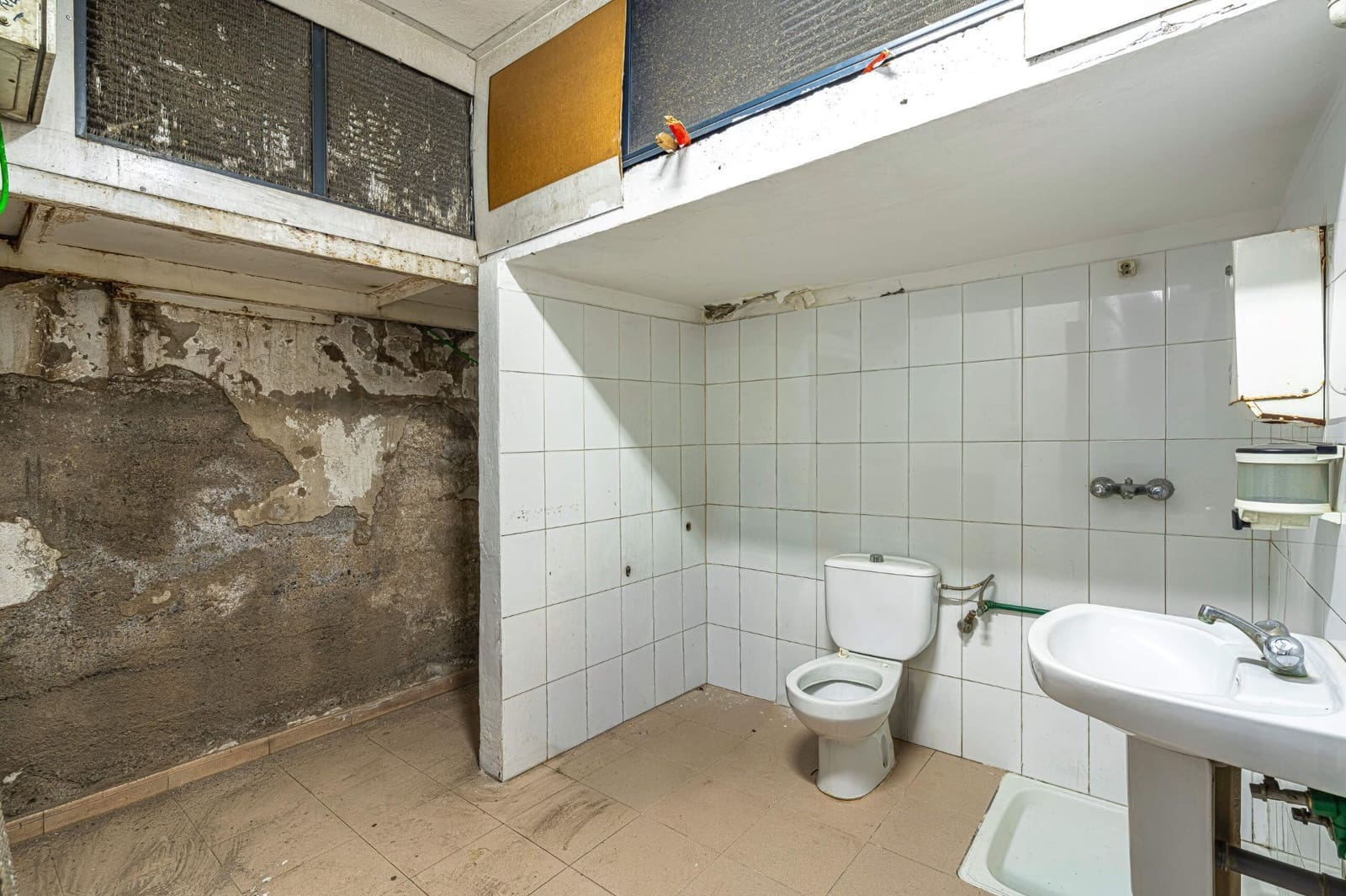 Kommersiell til leie i Costa Adeje - € 4 500 (Ref: 9686017)