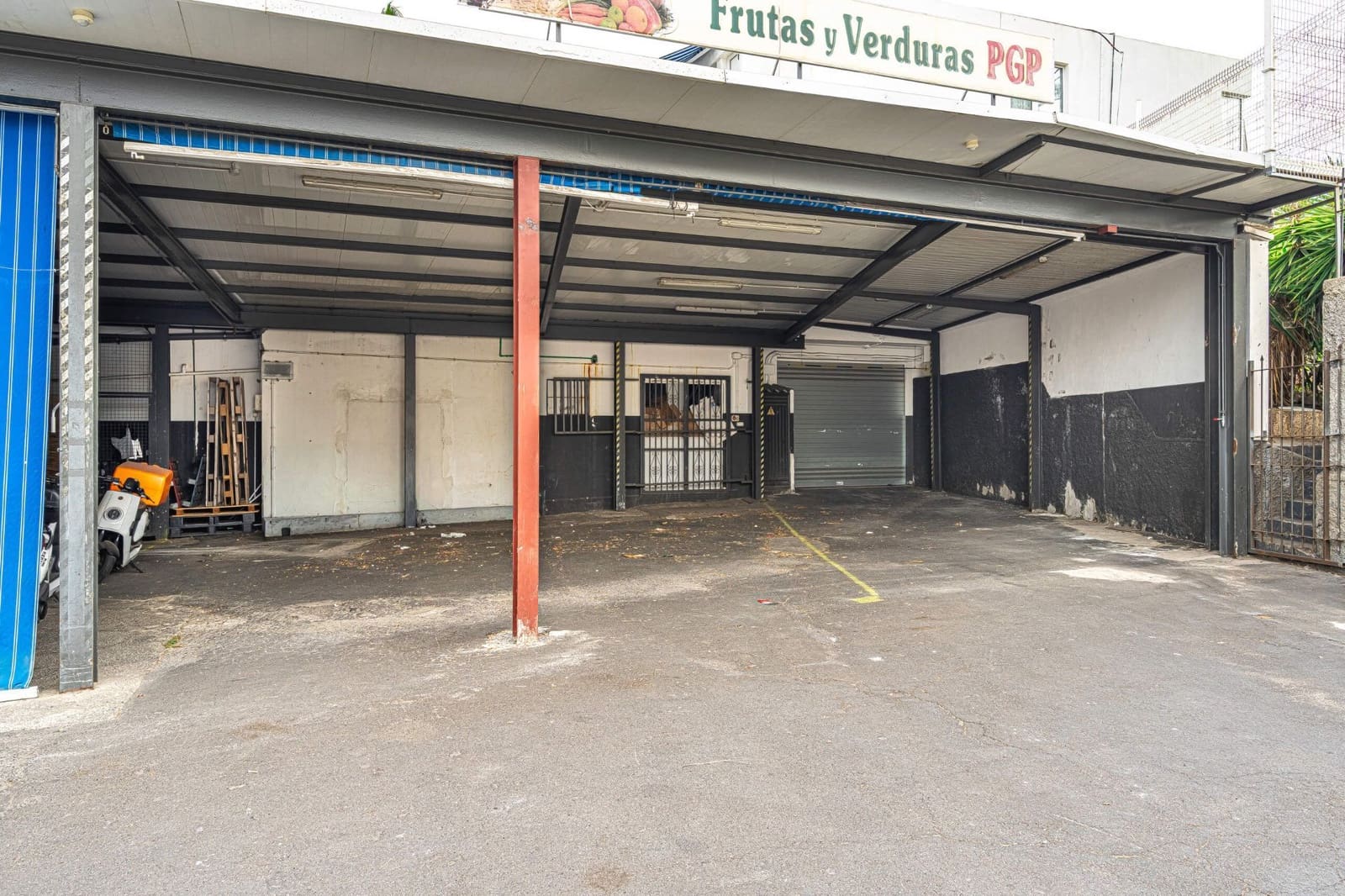 Kommersiell til leie i Costa Adeje - € 4 500 (Ref: 9686017)