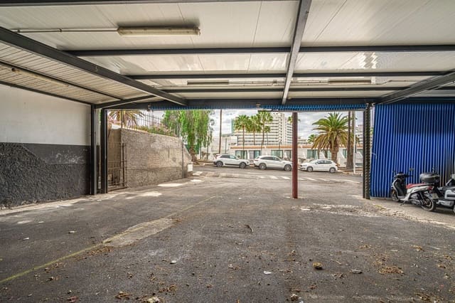 Local Commercial à louer à San Eugenio Bajo, Adeje - 4 500 € (Ref: 9686017)